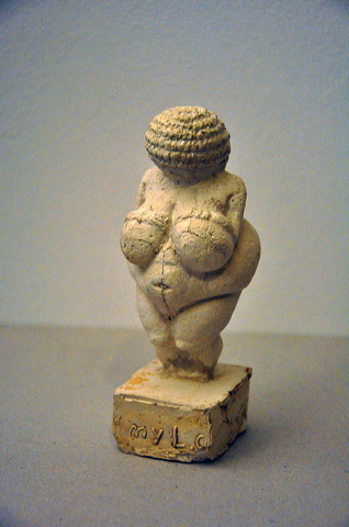 venus_willendorf.jpg